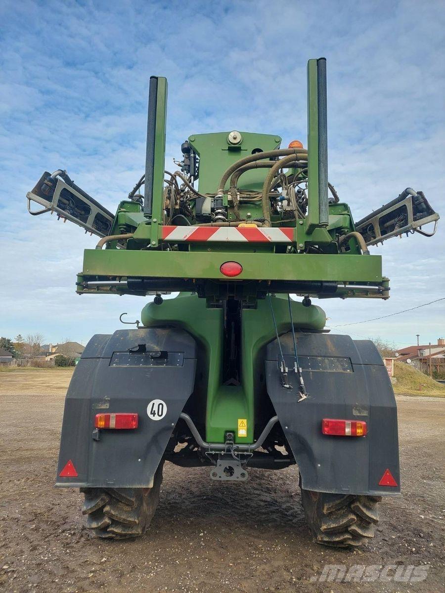Fendt ROGATOR 366 Прицепные опрыскиватели