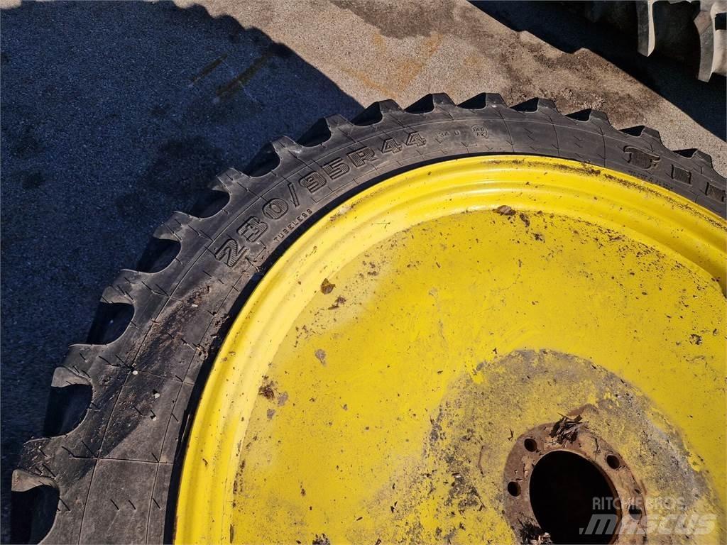 Firestone 230/95R44 Шины и колёса