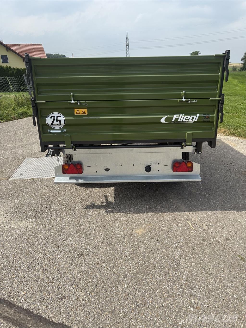 Fliegl EDK 50 FOX Тракторные самосвальные прицепы