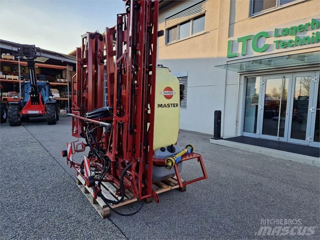Hardi Master Прицепные опрыскиватели