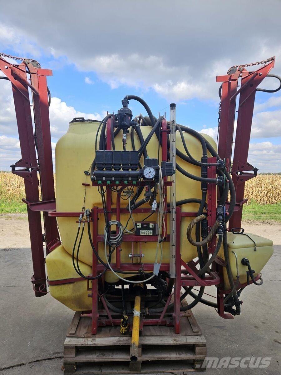 Hardi Master Прицепные опрыскиватели