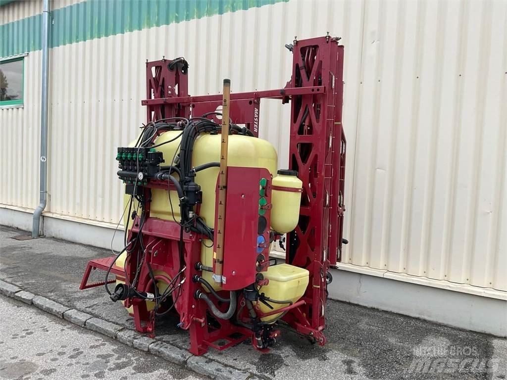 Hardi Master 1000 Прицепные опрыскиватели