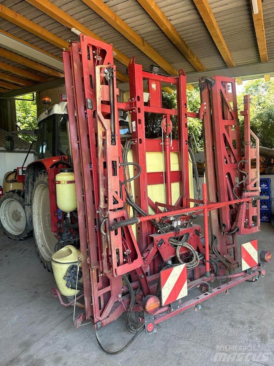 Hardi Master 1200 Прицепные опрыскиватели