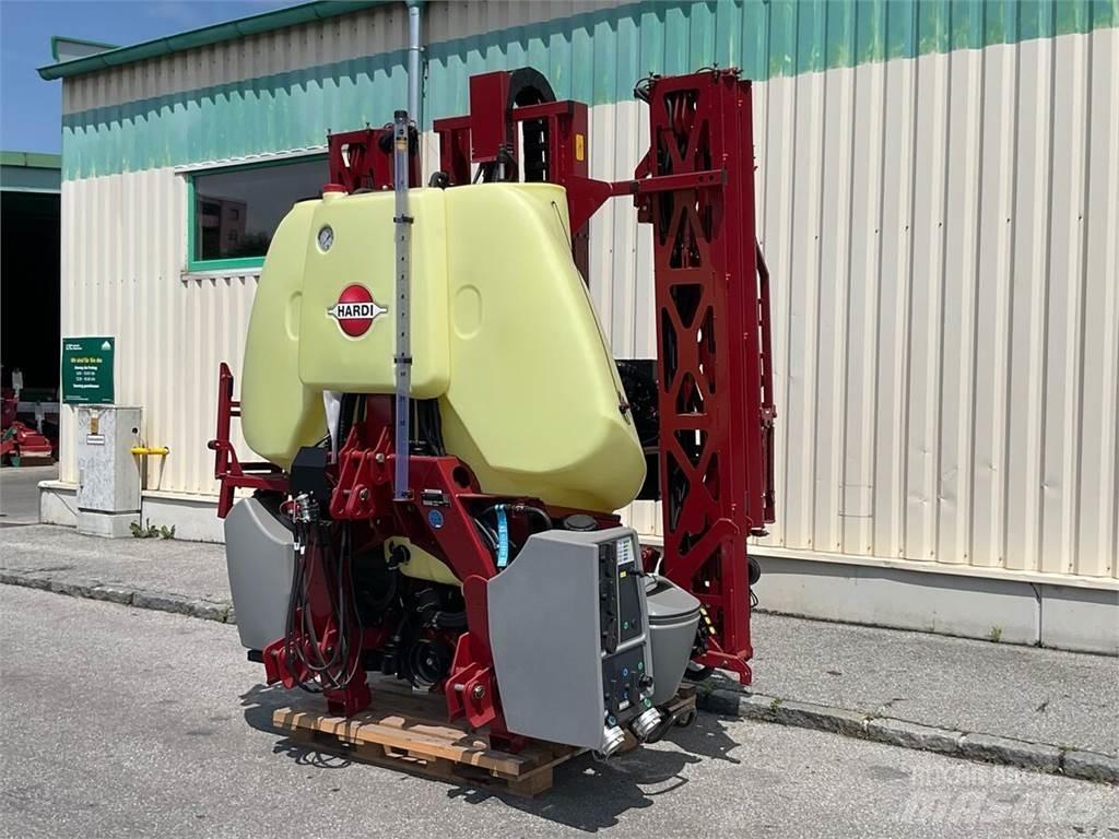 Hardi Mega 1200 Прицепные опрыскиватели