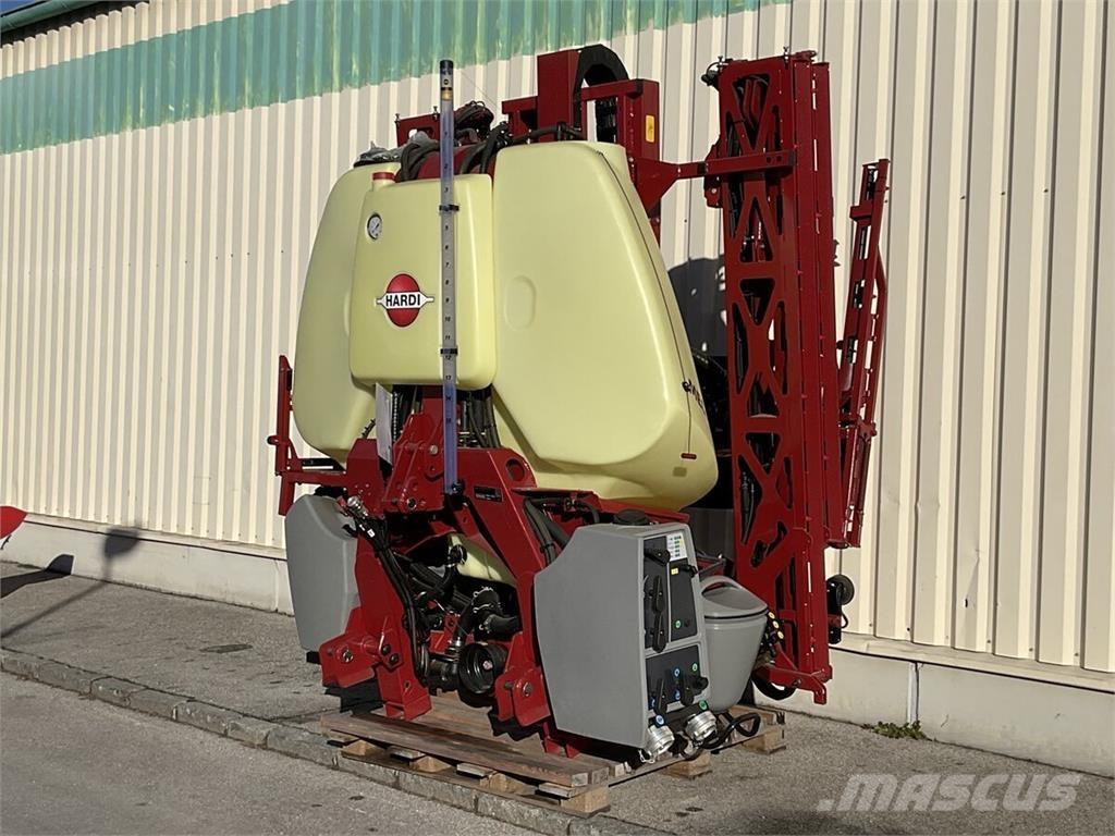Hardi Mega 1500 Прицепные опрыскиватели