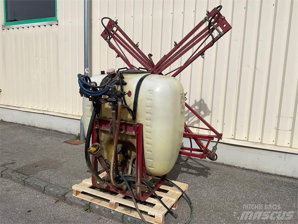 Hardi NK 600 Прицепные опрыскиватели
