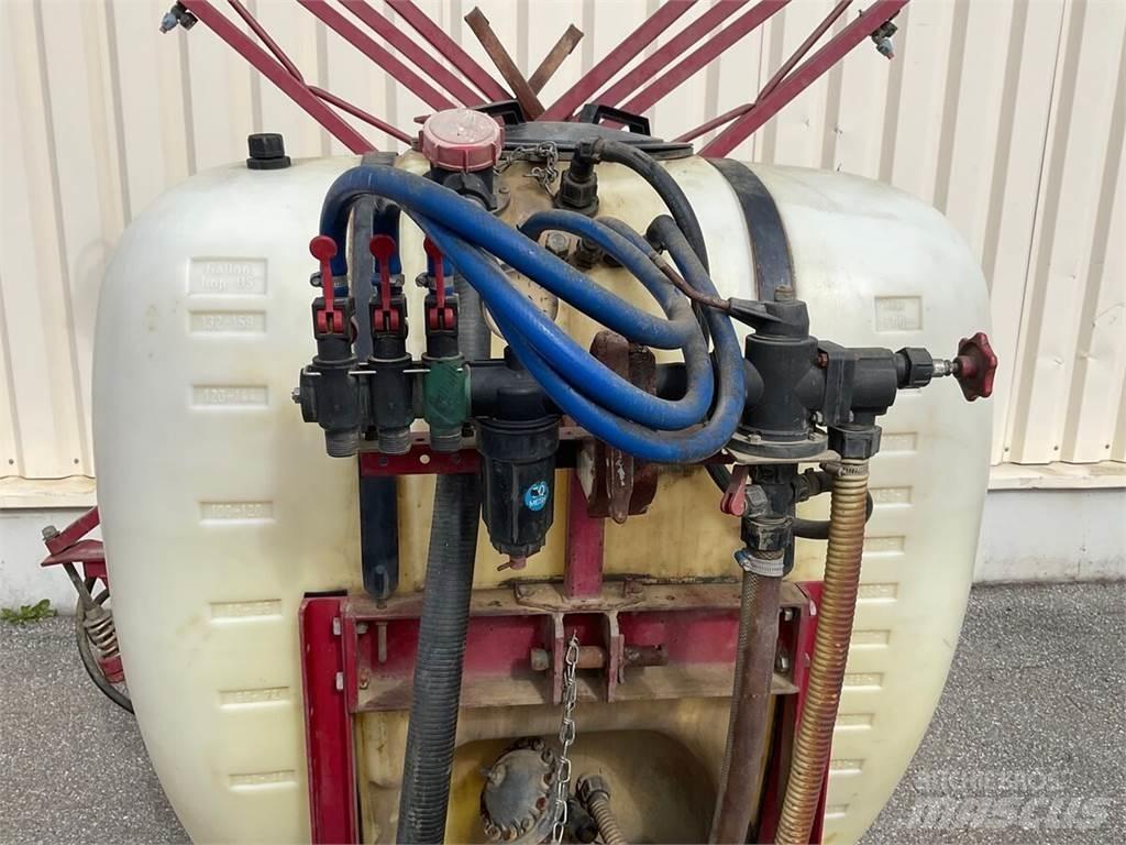 Hardi NK 600 Прицепные опрыскиватели