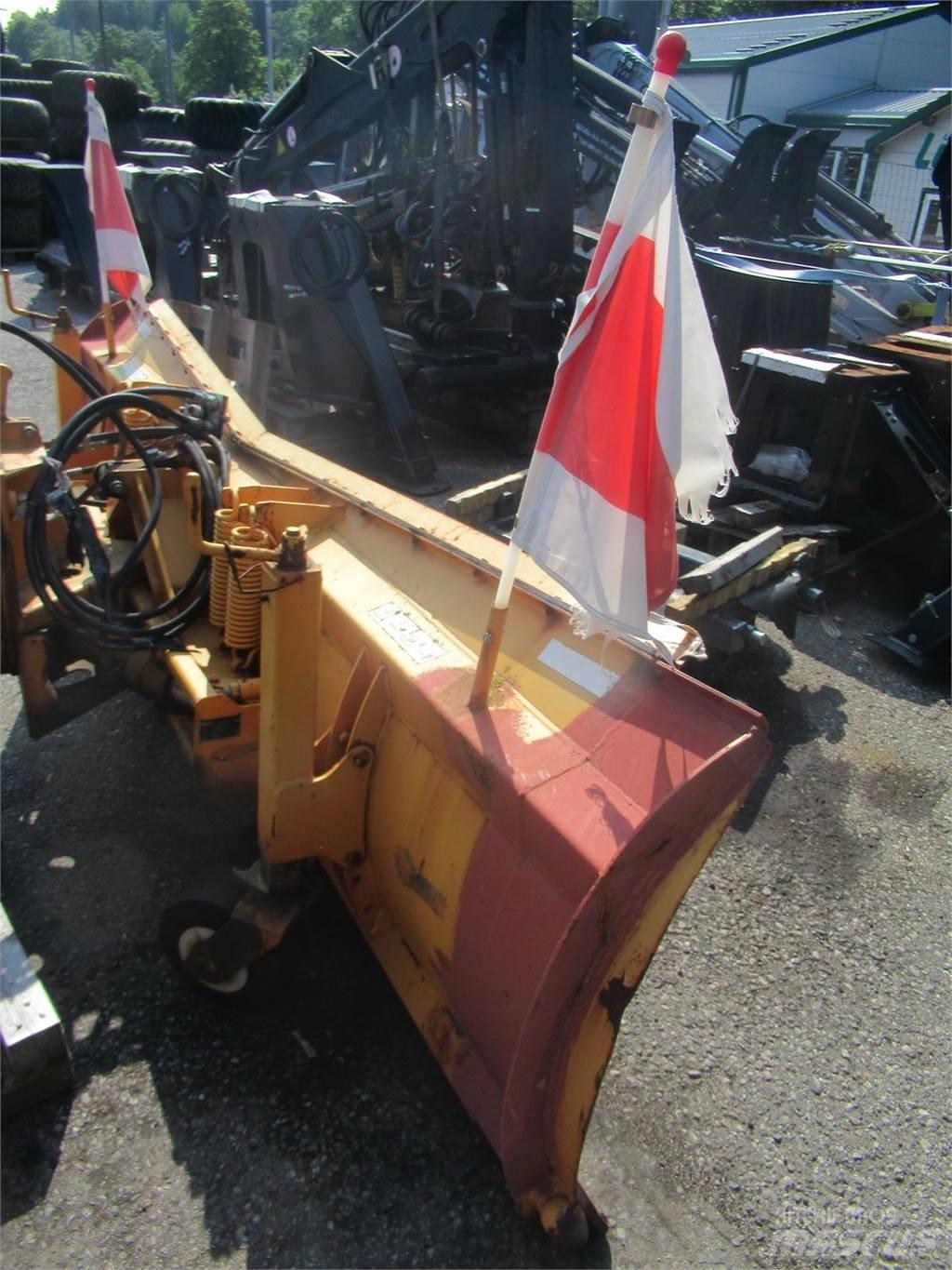 Hauer SK 2800 Снежные отвалы и плуги
