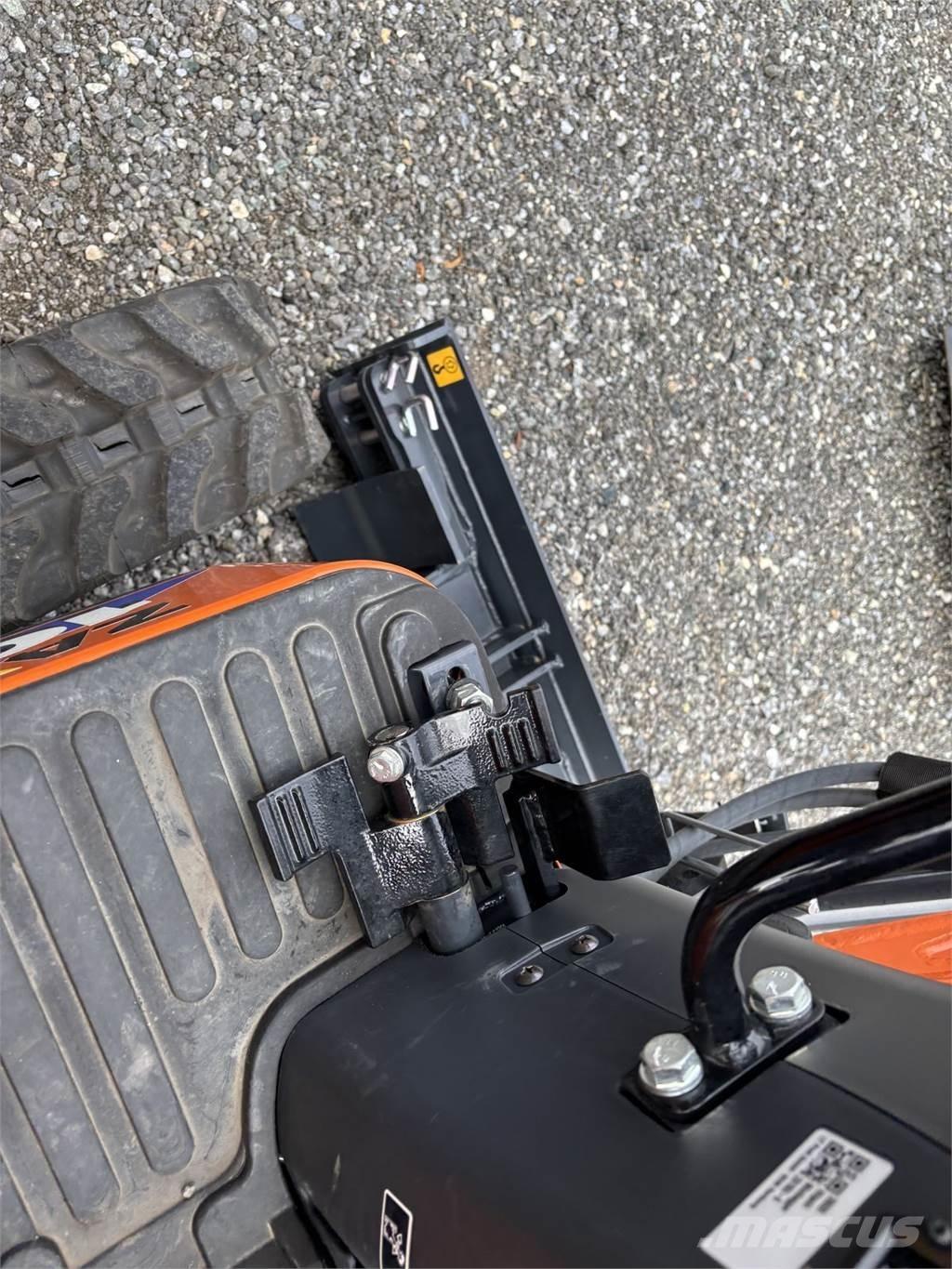 Hitachi ZX10U-6 Мини-экскаваторы
