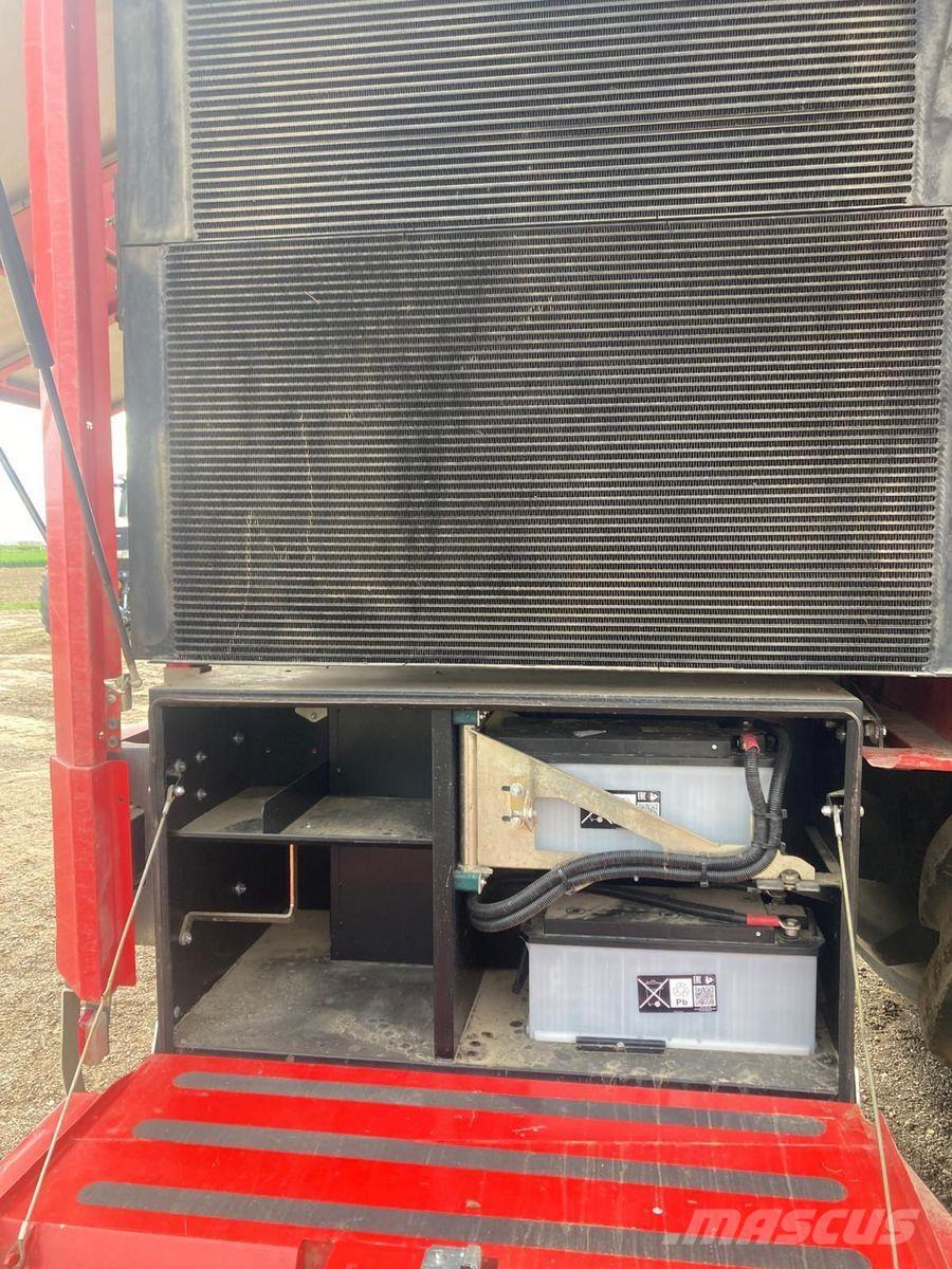 Holmer T4-30 Свеклоуборочные комбайны