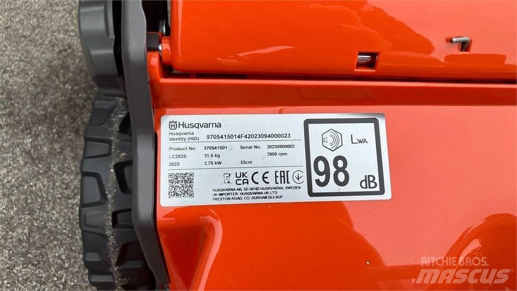 Husqvarna LC 253S Самоходные газонокосилки