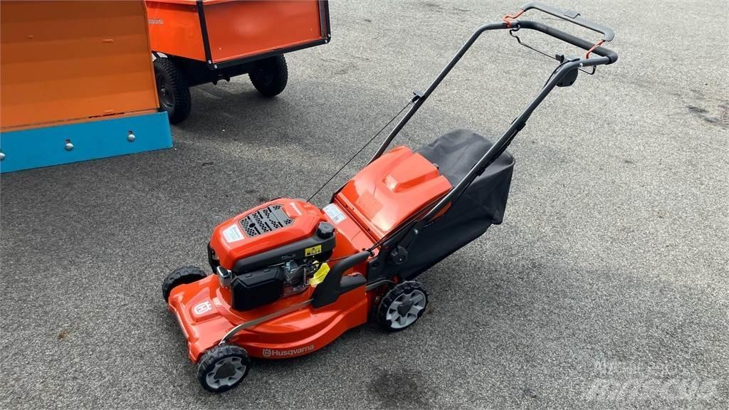 Husqvarna LC 347V Самоходные газонокосилки