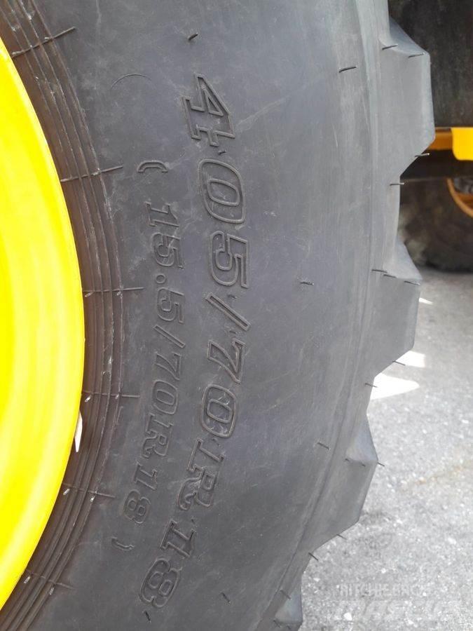 JCB 407 Фронтальные погрузчики