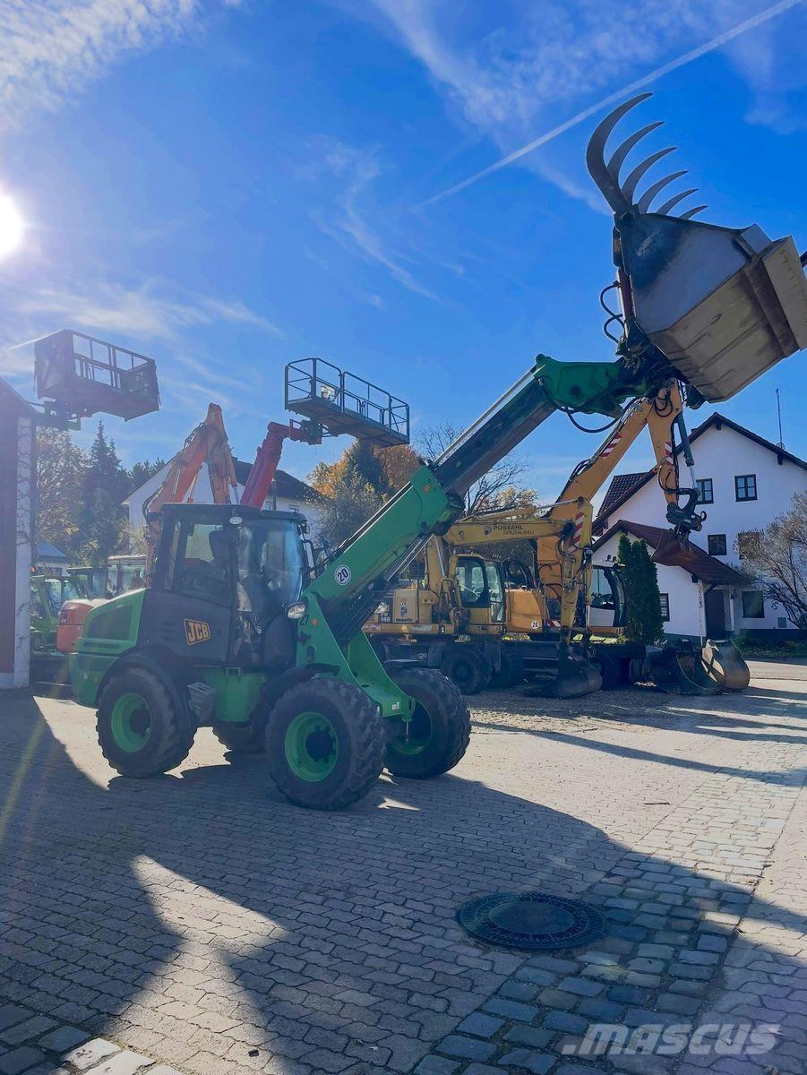 JCB TM 220 Фронтальные погрузчики