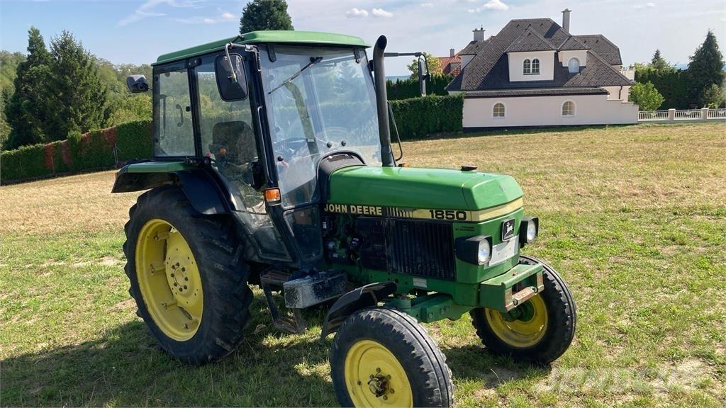 John Deere 1850 Трактора