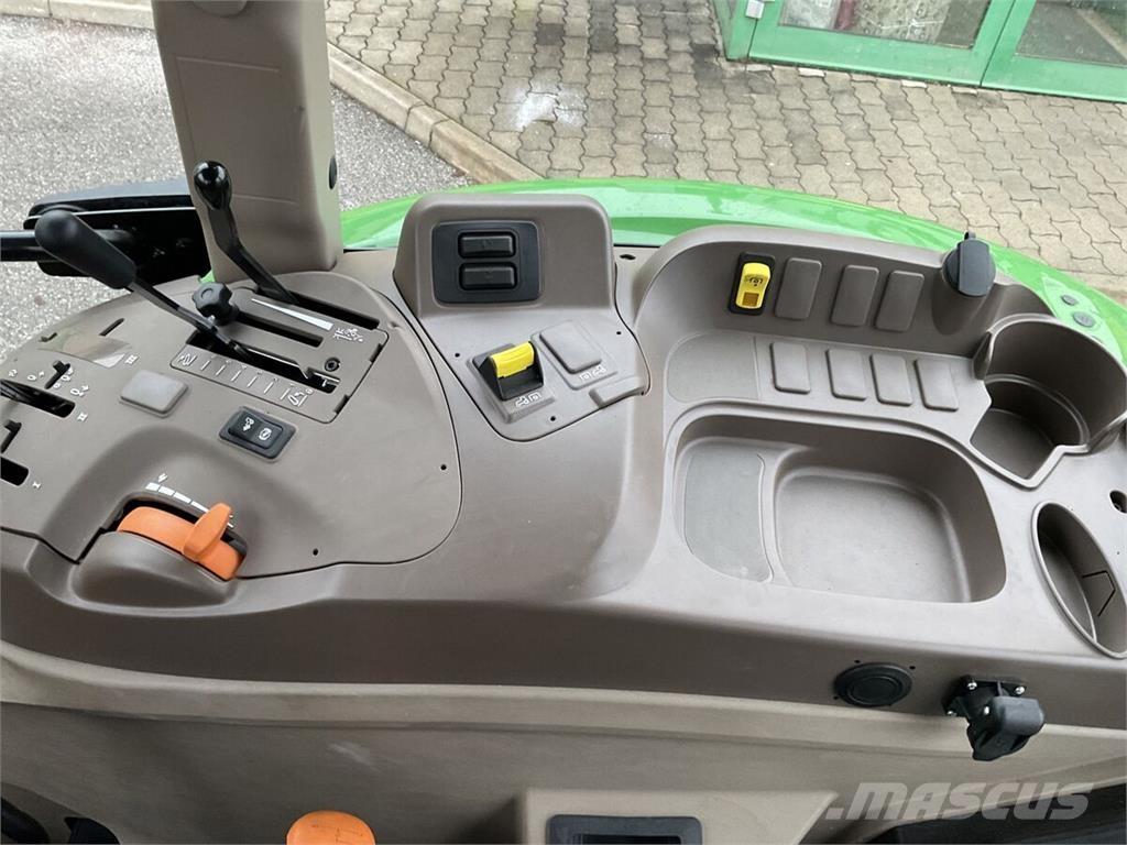 John Deere 5058E Трактора