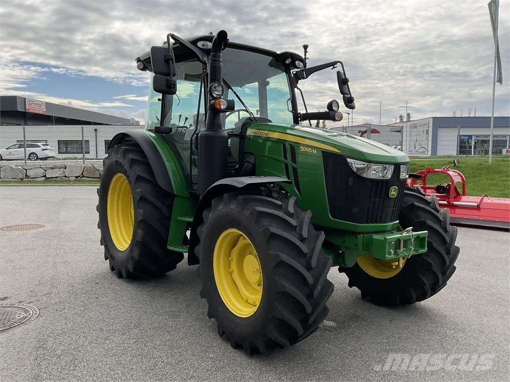 John Deere 5095M Трактора