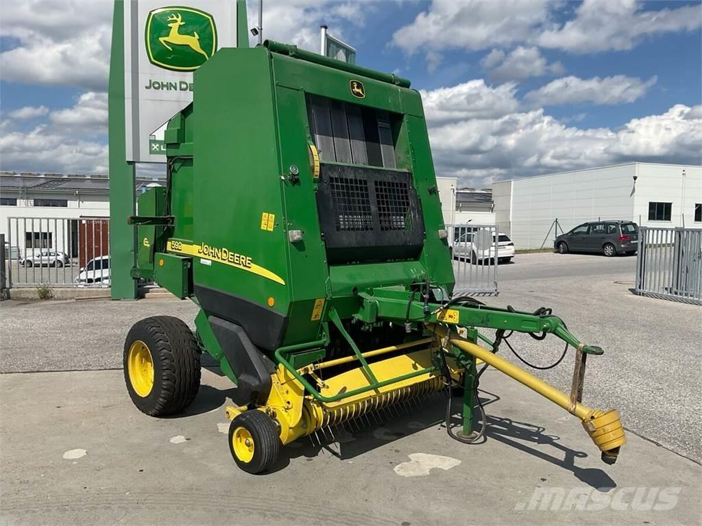 John Deere 592C Рулонные пресс-подборщики