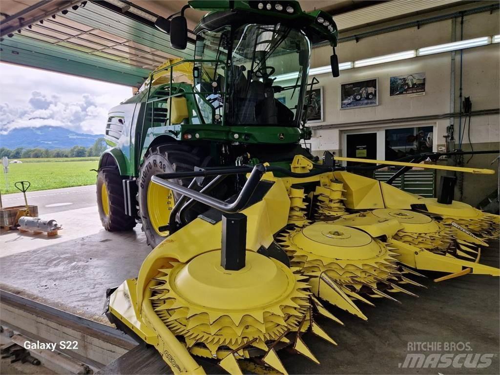 John Deere 8500 Прицепные кормоуборочные комбайны
