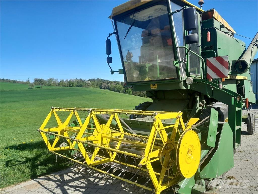 John Deere 950 Зерноуборочные комбайны