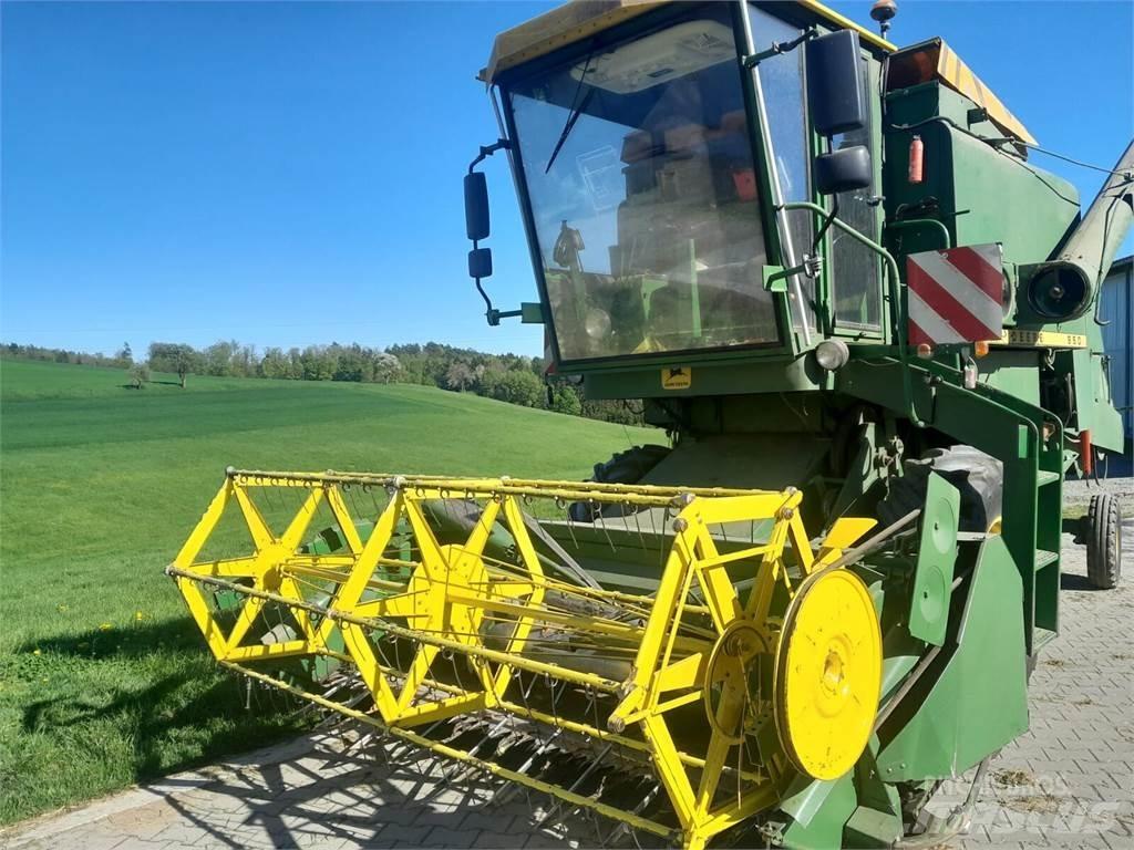 John Deere 950 Зерноуборочные комбайны