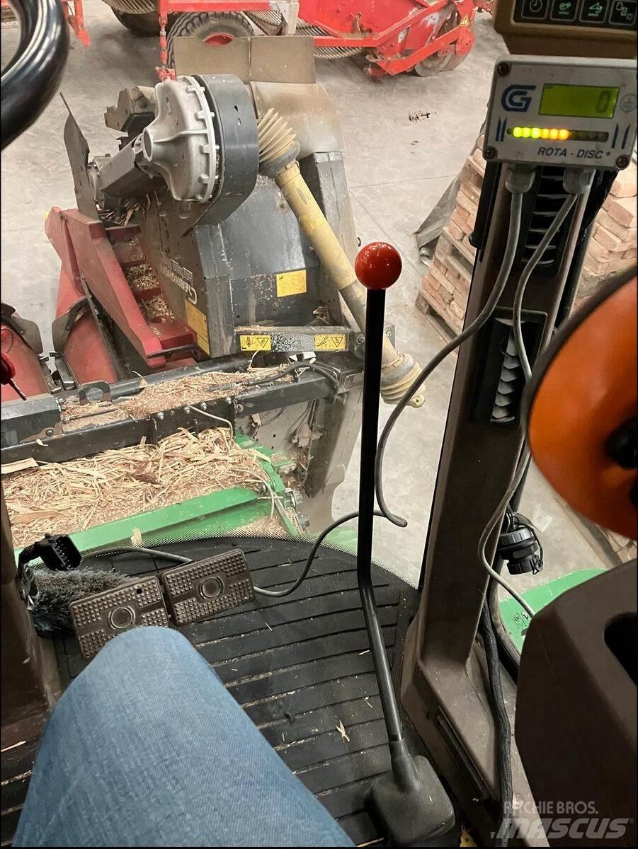 John Deere 9660 WTS Зерноуборочные комбайны
