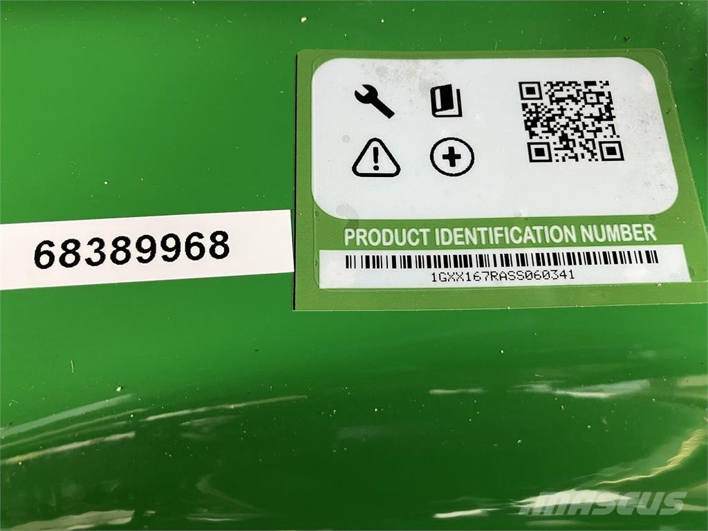 John Deere X 167R Коммунальная техника - Другие