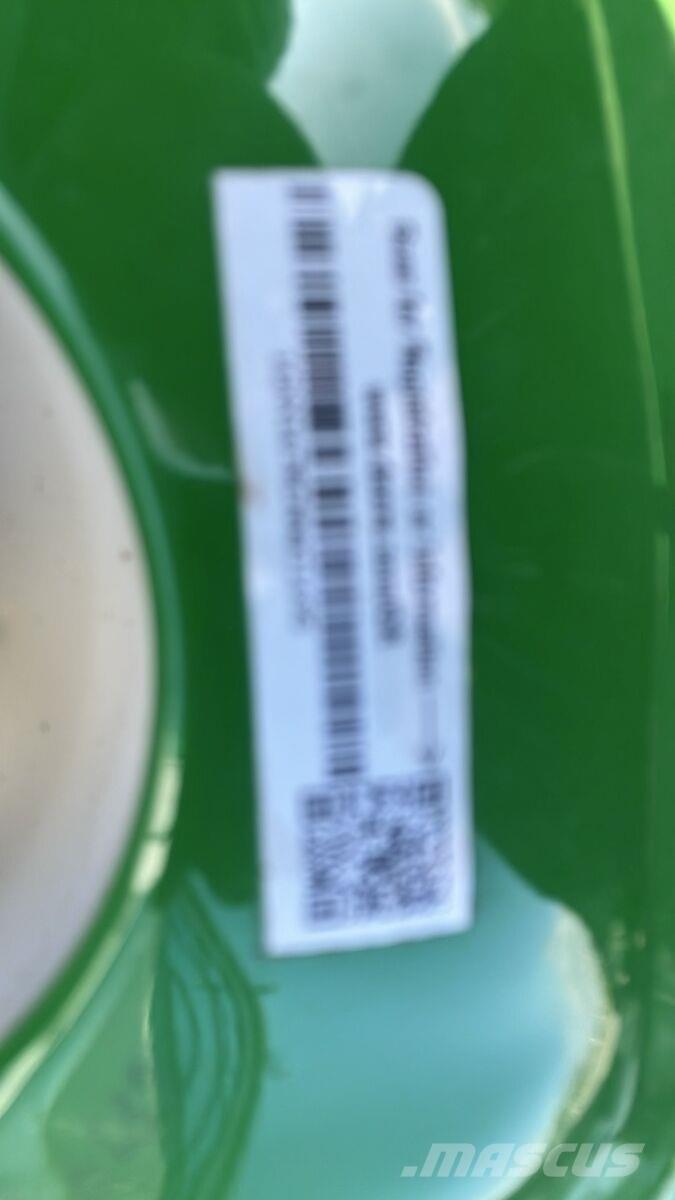 John Deere X167R Коммунальная техника - Другие