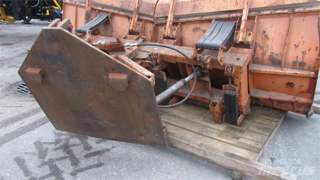 Kahlbacher DS 260 Снежные отвалы и плуги