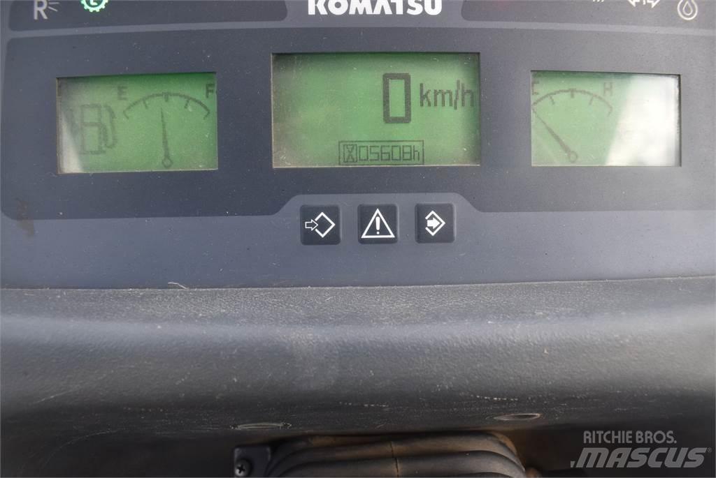 Komatsu WA100M-7 Фронтальные погрузчики
