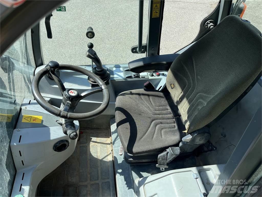 Kramer 750 Фронтальные погрузчики