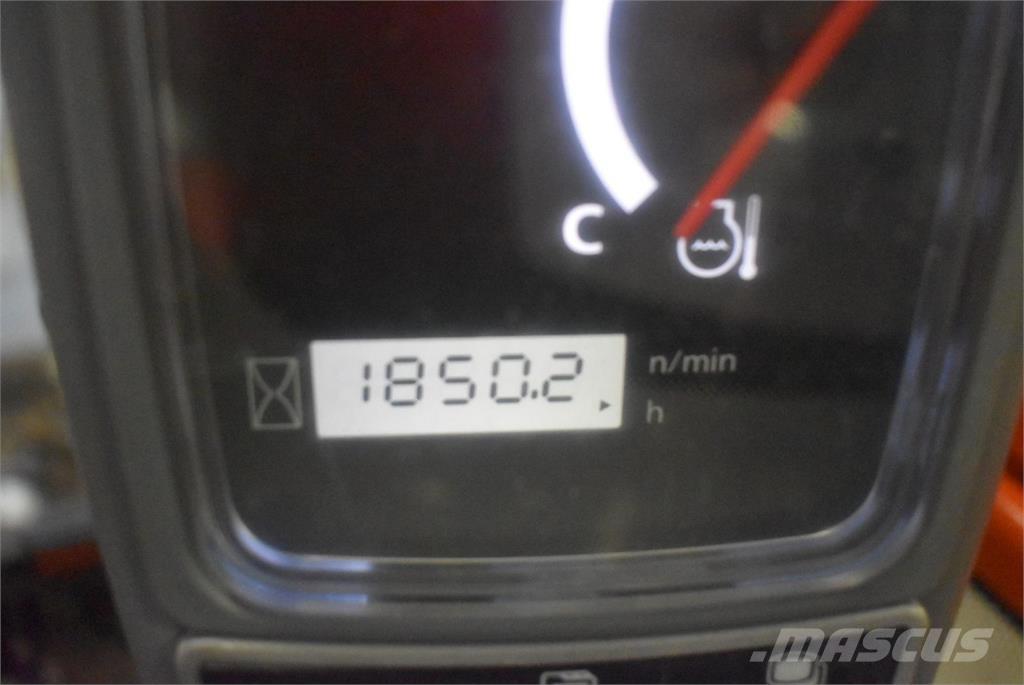 Kubota KX016-4 Мини-экскаваторы