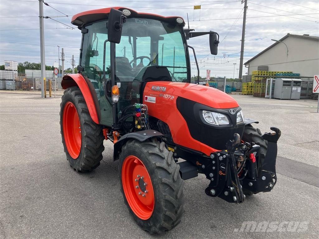 Kubota M4072 Трактора