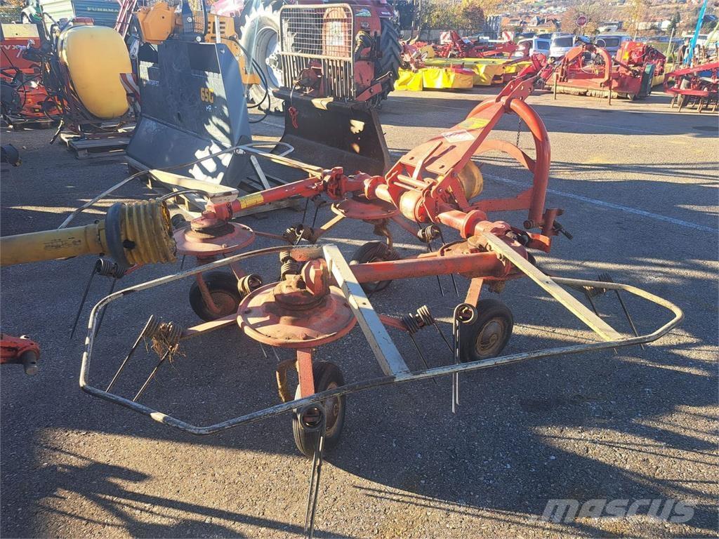 Kuhn 4 Kreisel Грабли-ворошилки