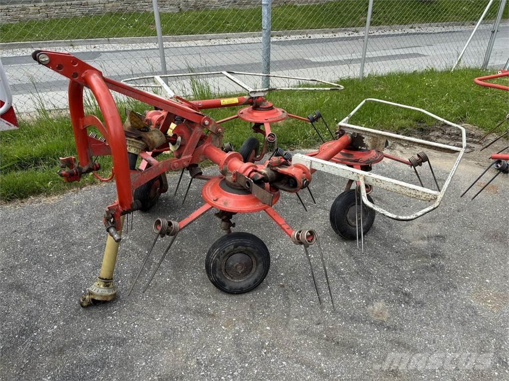 Kuhn GF 440 P Грабли-ворошилки
