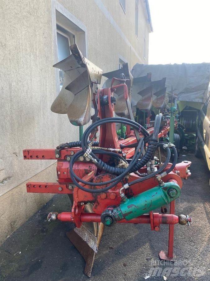 Kverneland LS95 Обычные плуги