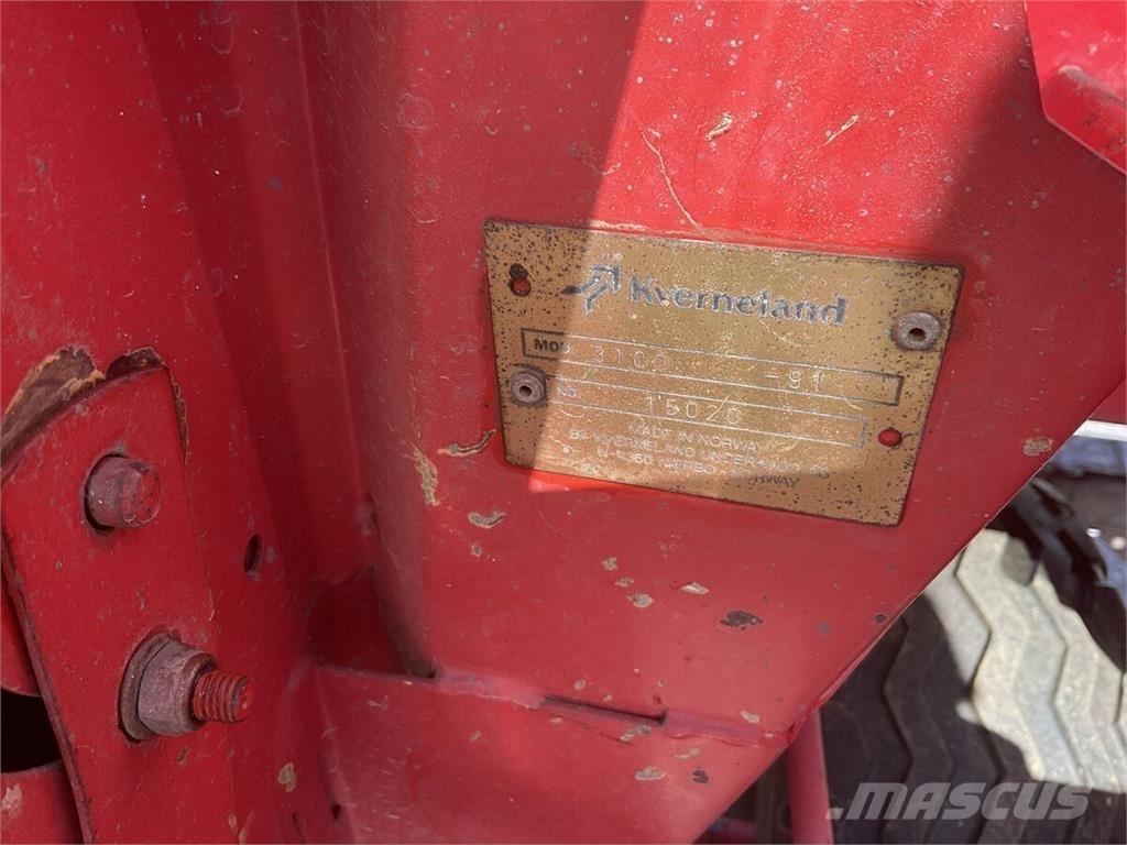 Kverneland UN 3000 Сельхозтехника - Другие