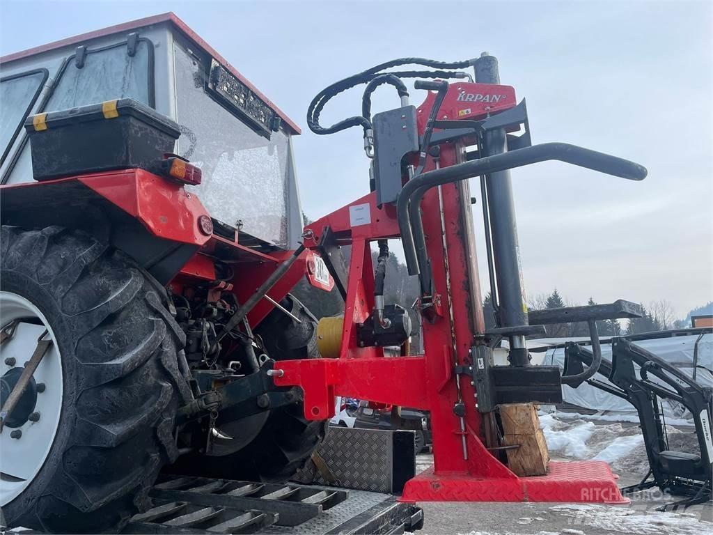 Lindner 1600 A Трактора