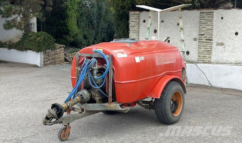 Lochmann RP 10/32 Прицепные опрыскиватели