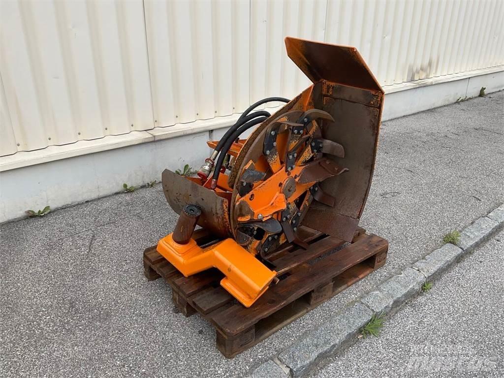 Mulag GF 2 900 R Самоходные газонокосилки