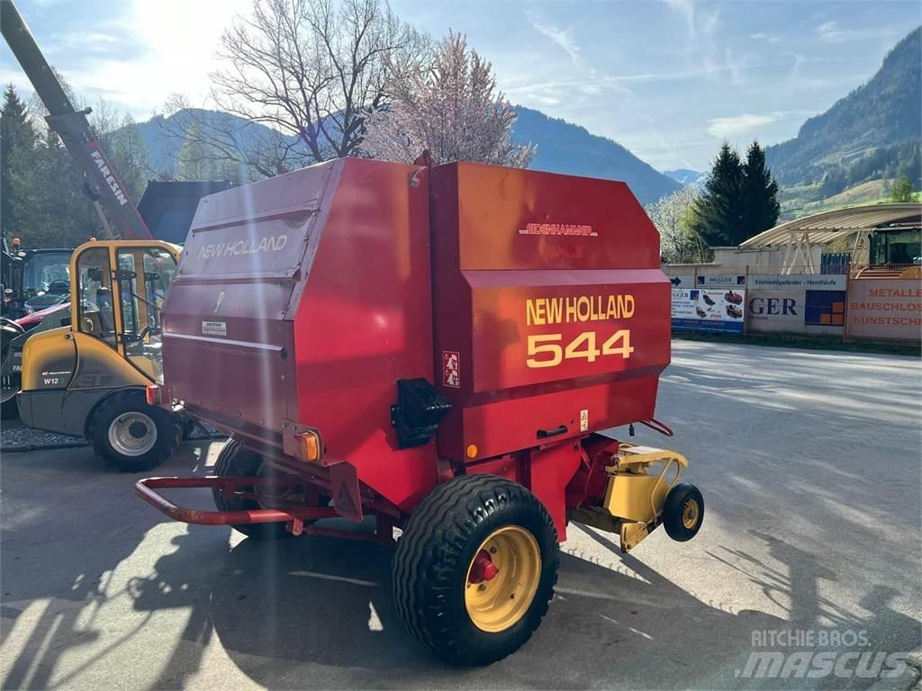 New Holland 544 Рулонные пресс-подборщики
