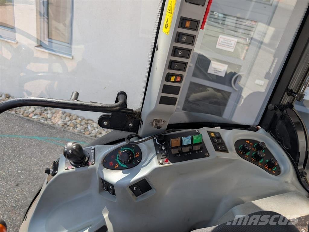 New Holland T4.90 F Трактора