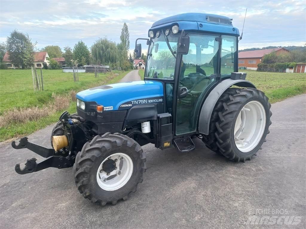 New Holland TN-N 75 Трактора