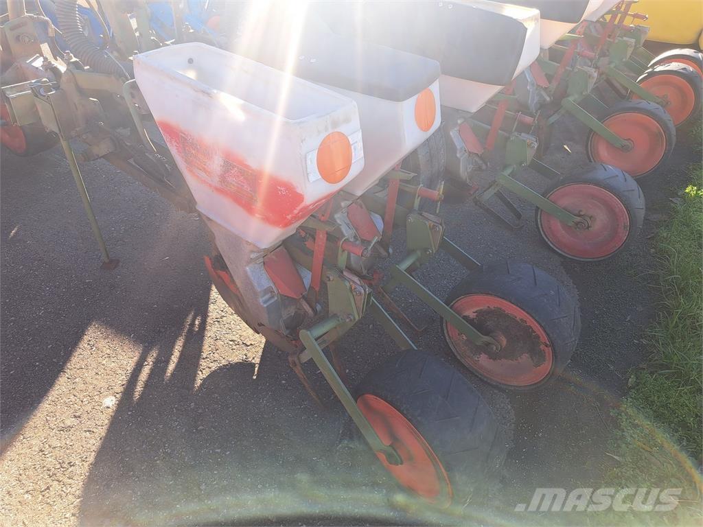 Nodet 6 reihig Сажалки