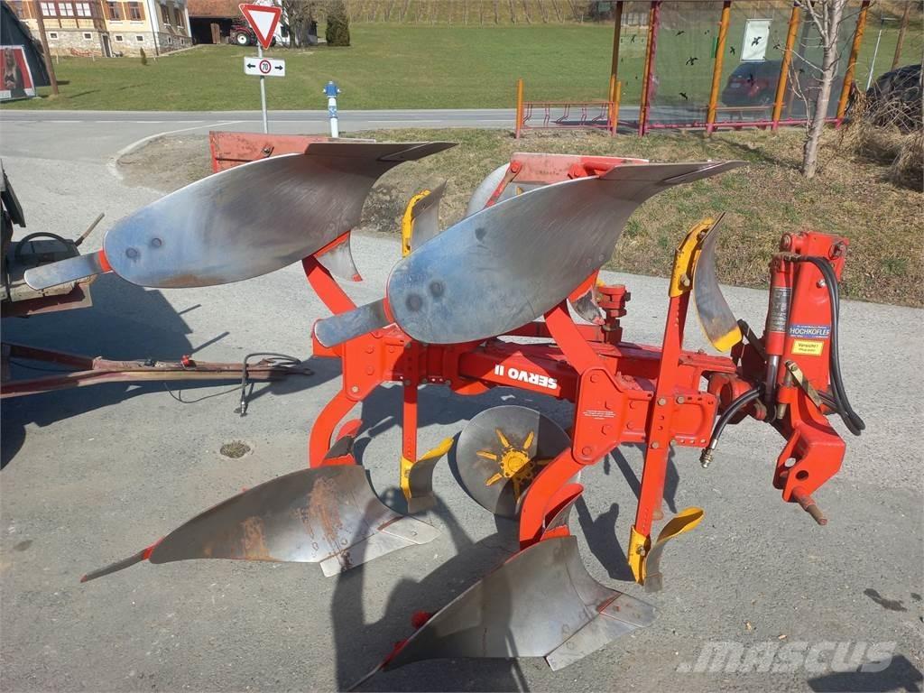 Pöttinger Servo II Обычные плуги
