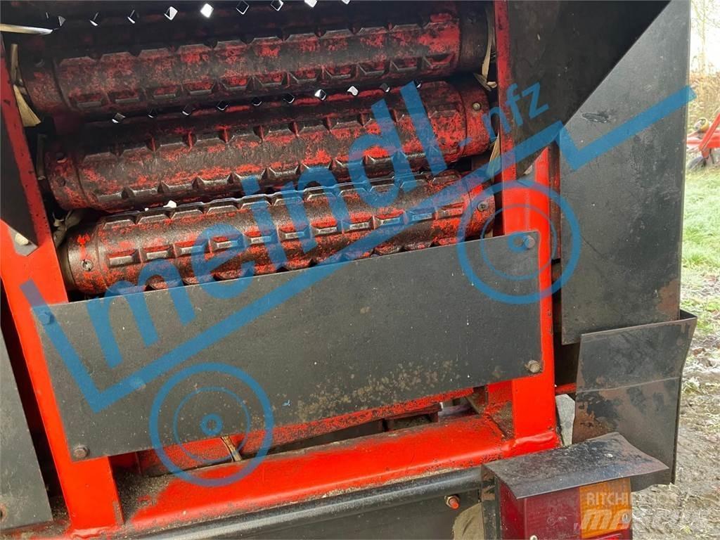 SIP Maispflücker Зерноуборочные комбайны