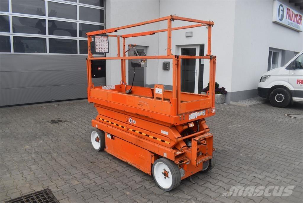 SkyJack SJ-III 3220 Коленчатые подъемники