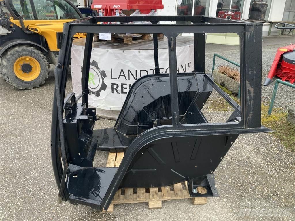 Steyr 9100M Навесное оборудование и запчасти