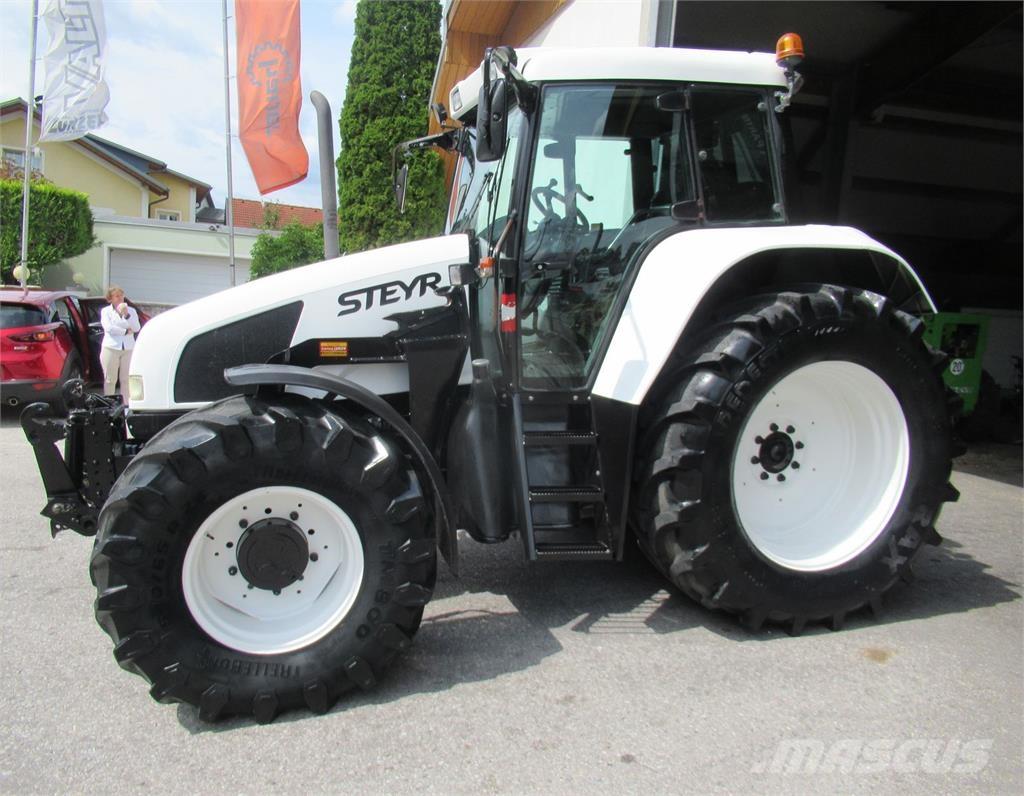 Steyr 9105 Трактора