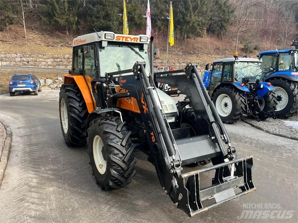 Steyr 975A Трактора